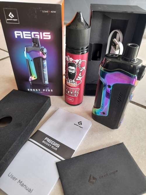 *NEW YEARS SPECIAL**GEEK VAPE AEGIS BOOST PLUS, USED A FEW TIMES IN BOX WITH CHARGER AND ONE LIQUID*