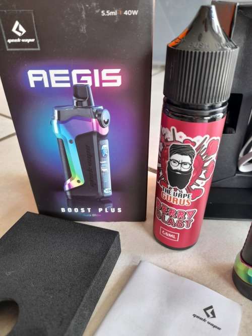*NEW YEARS SPECIAL**GEEK VAPE AEGIS BOOST PLUS, USED A FEW TIMES IN BOX WITH CHARGER AND ONE LIQUID*