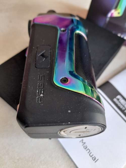 *NEW YEARS SPECIAL**GEEK VAPE AEGIS BOOST PLUS, USED A FEW TIMES IN BOX WITH CHARGER AND ONE LIQUID*