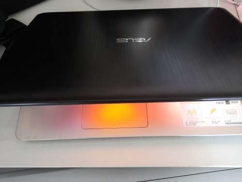 *NEW YEARS DEAL*ASUS VIVOBOOK MAX F541N WITH CHARGER AND  FREE LAPTOP BAG*EXCELLENT LIKE NEW