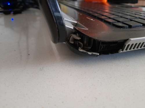 *I7 GAMING HP PAVILION DV 7, 8GB RAM, 2 X 1TB HDD**17 INCH SCREEN*MUST BE PLUGGED IN*R20 000 NEW**