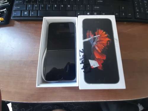 *LIQUIDATION STOCK* APPLE IPHONE 6S IN BOX WITH CHARGER*DOES NOT TURN ON**