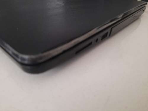 *i3 DELL INSPIRON 15 3000 LAPTOP*LOOKS LIKE NEW IN BOX,CHARGER*POWERS ON ,BLANK SCREEN*