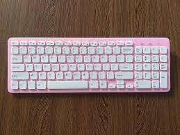 *BACK TO WORK DEAL*BRAND  NEW GKM530 PINK AND WHITE  WIRELESS KEYBOARD AND MOUSE*R99 FREIGHT*