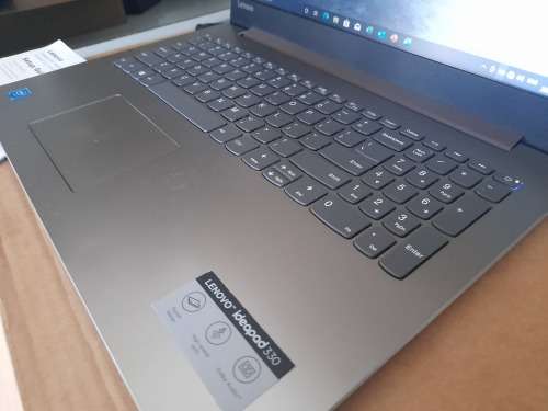 *VALENTIENES DEAL**LENOVO IDEAPAD 330 N4000 15.6 INCH SILVER LAPTOP, SLIM DESIGN, 4GB RAM, 500GB HDD