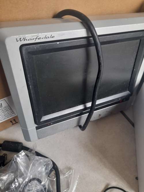 *BULK LOT ELECTRONICS: SMART WATCH,WATCHES,HDD,HEADSET,TV GAMESDVD SCREEN,CHARGERS,BATTEIRES ETC**