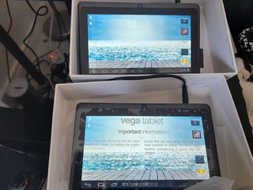 *WEEKEND SPECIAL*LAST OF THE LOT*2 X HOMECHOICE VEGA 7` TABLETS IN BOX*WORKING*NO CHARGERS
