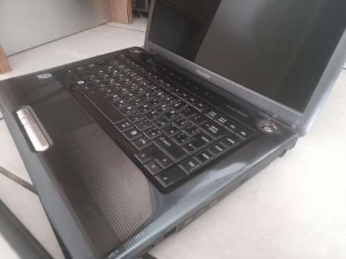 **LIQUIDATION STOCK**BULK LOT OF 4X  LAPTOPS LAPTOPS*SOLD AS IS**