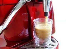 ***FRESH DEALS**BEAUTIFUL RED CAFFITALY JULIUS MEINL WITH MILK FROTHER,CUPS,PODS OVER R4000***