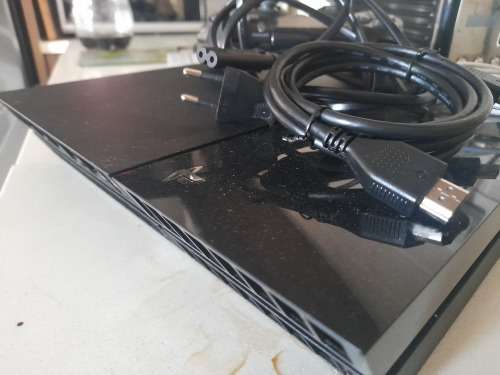 *MOTHERS DAY DEAL**SONY PLAYSTATION 4 (CUH-1116A)500GB  WITH WIRELESS CONTROLLER*R7000