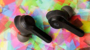 *LOT OF 2XSKULLCANDY INDY EVO AIR BUDS IN BOX(CONNECTION PROBLEM)**R1900 RETAIL EACH*