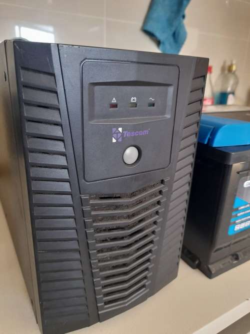 *THIS IS A MUST HAVE IN SA *TESCOM APEX 1000 PLUS UPS NEW BATTERY**OVER R8000 RETAIL**