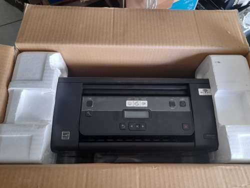 ** LEXMARK IMPACT s301 WIFI, 3 IN 1 PRINTER IN BOX WITh DISK AND MANUALS**TURNS ON BUT NOT PRINTING*