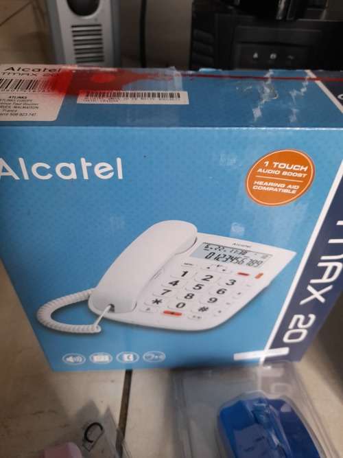 *BULK LOT OF ELECTRONICS*IKHOKHA MACHINES,BED CLOCK,PHONES,HAR STRAIGHTNERS,WIRELESS MOUSE ETC BID!