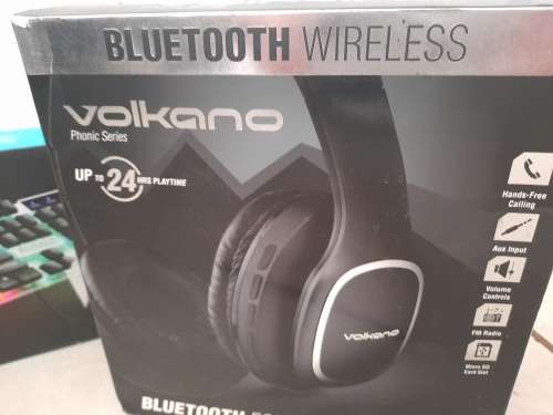 **COMBO DEAL**BRAND NEW ALCATROZ BACK LIT GAMING KEYBOARD/MOUSE + VOLKANO BT HEADSET**