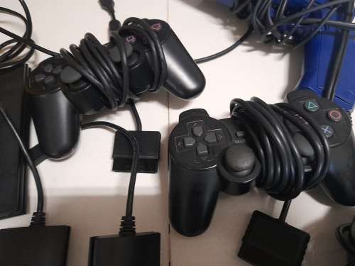 **SONY PS2 BULK COMBO DEAL**PS2 IN BOX WITH 6 GAMES, 2 CONTROLLERS,MICS,GUN,CAMERA EYE ETC***