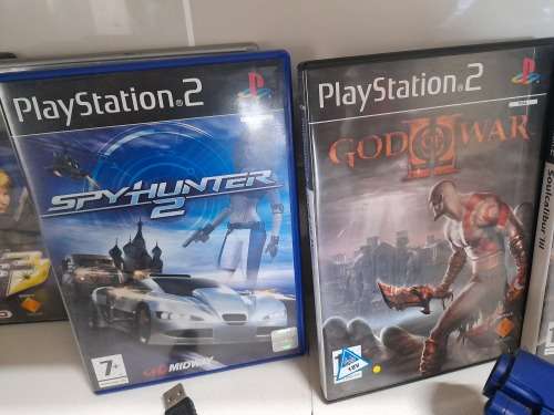 **SONY PS2 BULK COMBO DEAL**PS2 IN BOX WITH 6 GAMES, 2 CONTROLLERS,MICS,GUN,CAMERA EYE ETC***