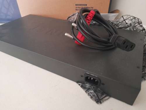 *CALLCENTRE LIQUIDATION*PLANET FNSW-2400PS 24 PORT 10/100 POE WEBSMART BUSINESS SWITCH*AROUND R15000