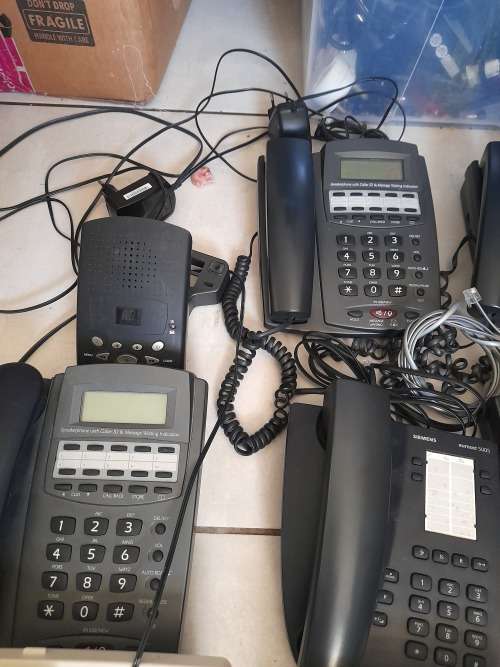 *CALLCENTRE LIQUIDATION*BULK LOT OF SWITHBOARD PHONES, VOIP PHOES ETC*ONE BID FOR ALL 10