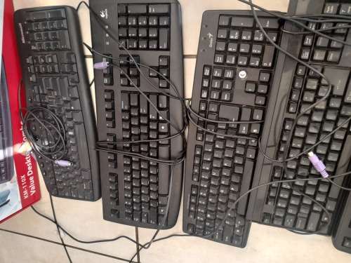 *CALLCENTRE LIQUIDATION*BULK LOT OF KEYBOARDS, MOUSE,BLANK DISKS**ONE BID FOR THE LOT*