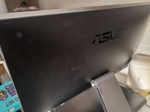 *WOW*ASUS ET2300I ALL IN ONE,TOUCH SCREEN, I3,1TB,23 INCH PC*AWESOME MACHINE*R16000 RETAIL*