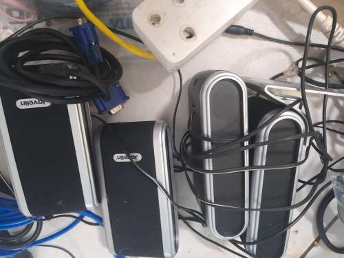 **CALLCENTRE LIQUIDATION*BULK LOT OF ETHERNET CABLES,SPEAKERS,WIRING,PC PLUGS,WALL PLUGS ETC**