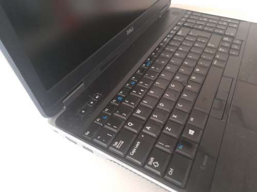 *LIQUIDATION*I7 DELL LATITUDE E6540, 4GB RAM, 500GB HDD,WAS WORKING NOW NOT*SELLS FOR R7000 REFIRB
