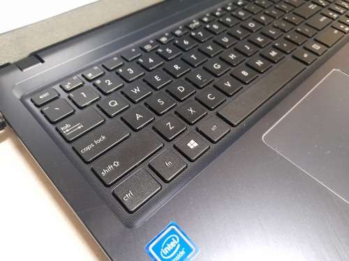 * ASUS VIVOBOOK X543N 4GB RAM,500GB HDD,IN BOX*SLIGHT SCUFF MARKS ON LID REST LIKE NEW**R6000 RETAIL