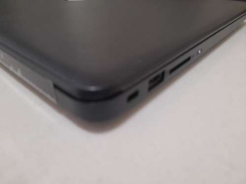 *MONTH END MADNESS**HP 14-CM0099NI LAPTOP*CRACKED SCREEN,REST OF LAPTOP LIKE NEW*R4000 NEW IN STORE
