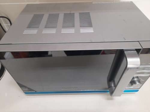*MONTH END MADNESS*DEMO  HOMECHOICE MAGNA 20L MICROWAVE, SILVER WITH MIRROR GLASS**R1800 IN STORE**