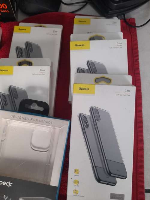 *HUGE SALE*BULK LOT OF NEW LATEST APPLE PHONE COVERS,SCREEN PROTECTORS ETC**ONE BID FOR THE LOT**