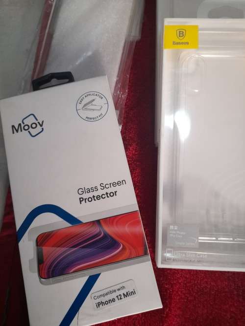 *HUGE SALE*BULK LOT OF NEW LATEST APPLE PHONE COVERS,SCREEN PROTECTORS ETC**ONE BID FOR THE LOT**