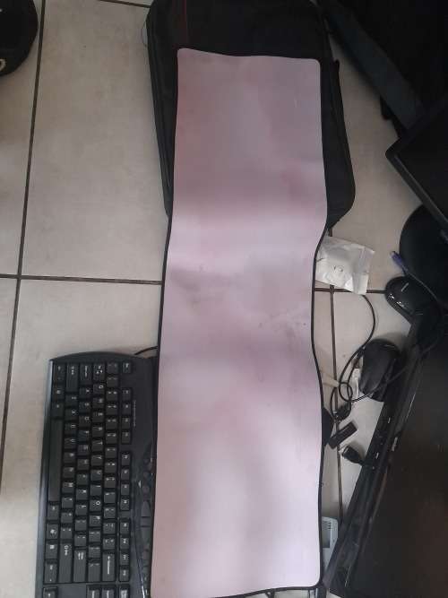 *HUGE SALE*BULK LOT OF COMPUTER SCREENS,LAPTOP BAGS,KEYBOARDS, WIRELESS MOUSE,MOUSE PAD ETC**