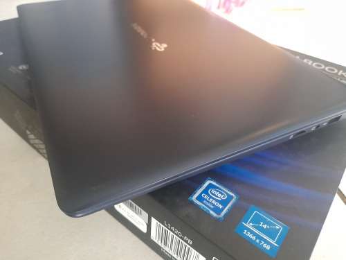 *HUGE SALE* CONNEX SLIMBOOK 2 LAPTOP*SCREEN CRACKED BUT STILL TURNS ON*IN BOX*
