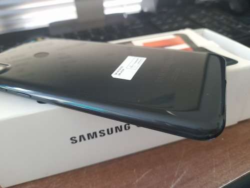 *STARTING @R1***LIKE NEW SAMSUNG GALAXY A11,32GB TRIPPLE CAM IN BOX WITH CHARGER*R3300 IN STORE**