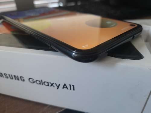 *STARTING @R1***LIKE NEW SAMSUNG GALAXY A11,32GB TRIPPLE CAM IN BOX WITH CHARGER*R3300 IN STORE**