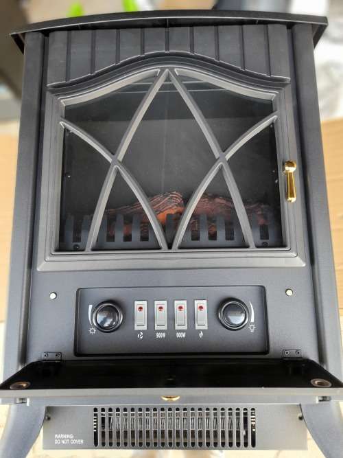 *MONTH END MADNESS*LKE NEW HOMECHOICE ELECTRIC FIREPLACE HEATER,1850W(BLACK)*R2800 IN STORE**