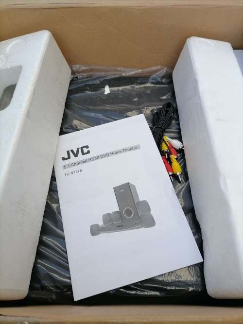 *WAREHOUSE CLEARANCE*INCOMPLETE JVC TH-N767 5.1 HDMI HOME THEATRE SYSTEM*NO HEAD UNIT**