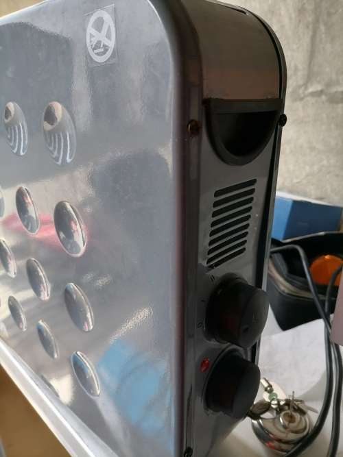 *WAREHOUSE CLEARANCE** ALVA CONVECTION HEATER, NO FEET BUT WORKS**R700 IN STORE*