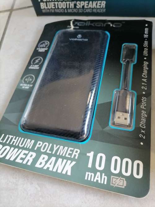 *AWESOME  WEEKEND COMBO DEAL*BRAND NEW SAMSUNG A3 CORE+VOLKANO BT SPEAKER+10 000MAH POWERBANK
