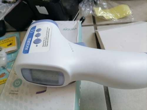 *BULK LOT OF ELECTRONICS*UPS,OXIMETERS,TEMP THERMOMETER,AIR BUDS,WATCH,POWERBANK ETC**
