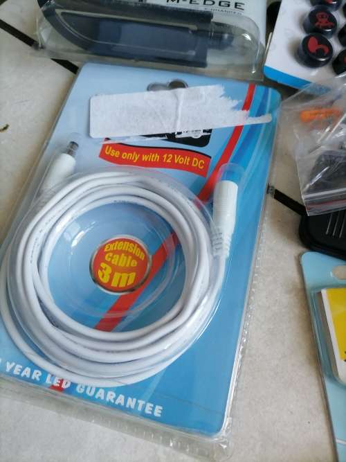 *BULK LOT OF ELECTRONICS*UPS,OXIMETERS,TEMP THERMOMETER,AIR BUDS,WATCH,POWERBANK ETC**