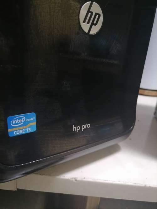*YOUTH DAY DEALS*2 X PC BOXES*ONE IS HP PRO I3, THE OTHER IM NOT SURE*ONE POWERS ON*ONE BID FOR BOTH