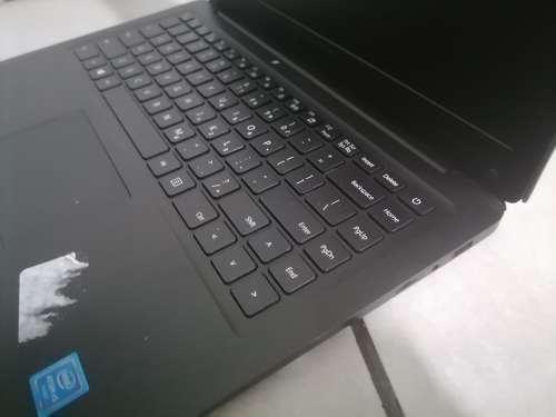*LIQUIDATION STOCK* MECER Z140+G LAPTOP,NOT TESTED NO POWER CORD**SOLS AS IS*