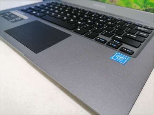 * CONNEX SWIFTBOOK PRO LAPTOP, 4GB RAM , 64GB SSD, IN BOX,WAS NEW(CRACKED SCREEN)R4000 IN STORE**