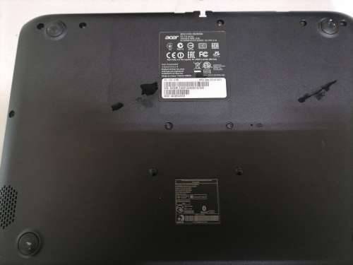 *LIQUIDATION STOCK*ACER ASPIRE E11 NOTEBOOK*LIGHTS OME ON SCREEN BLANK*SOLD AS IS**