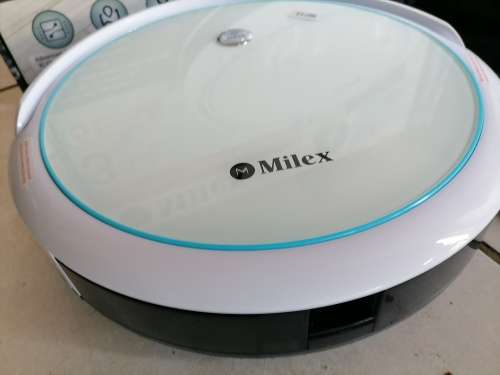 *WOW*LIKE NEW MILEX INTELLIVAC ROBOT 3IN1 VAC,MOP,SWEEP, WITH REMOTE/ATTACHMENTS IN BOX*R5000 RETAIL