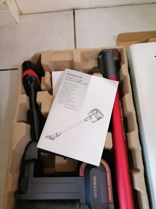 *CHRISTMAS IN JULY*DEMO TAURUS ASPIRADOR ESCOBA TURBO BRUSH CYCLONE SYSTEM IN BOX*R8000 RETAIL**