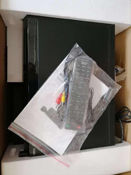 *GRAB THIS DEAL*BRAND NEW JVC TH-N767 5.1 HDMI HOME THEATRE SYSTEM IN BOX+ REMOTE*R2700 RETAIL*