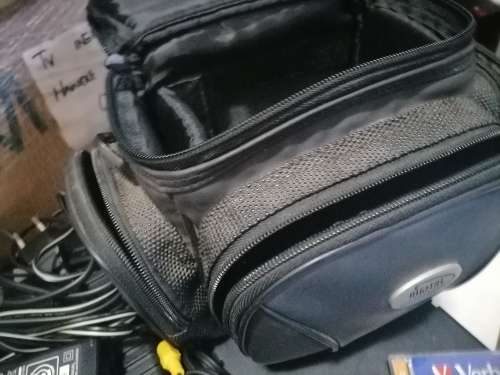 * LOT OF FAULTY/UNTESTED ELECTRONICS*2 X PRINTERS, 2 X UPS, SONY VIDEO CAMERA IN BAG*ONE BID FOR ALL